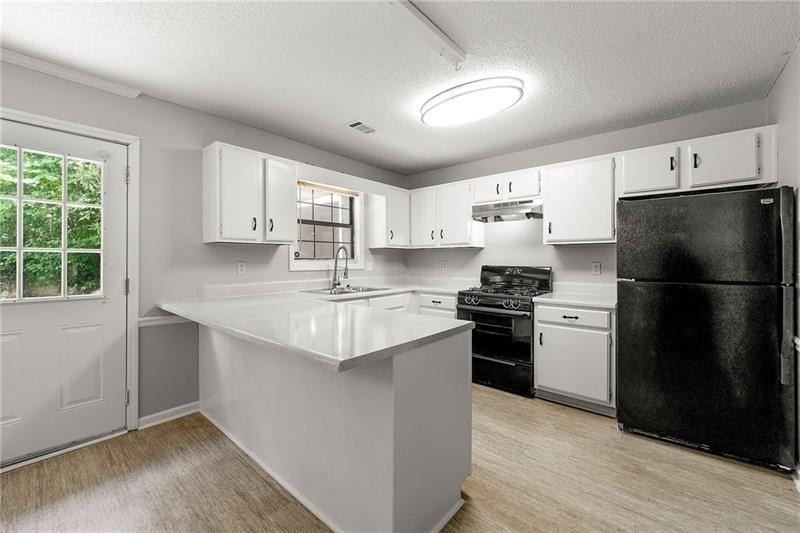 3040 Sand Wedge Circle Nw - Photo 6