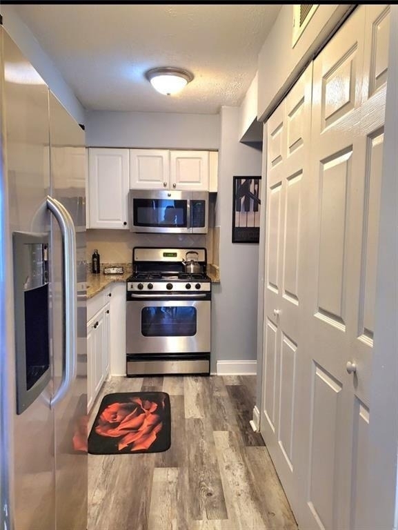 6980 Roswell Road - Photo 8
