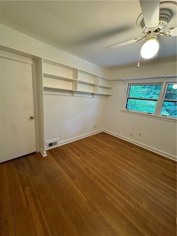564 Wimbledon Road Ne - Photo 9