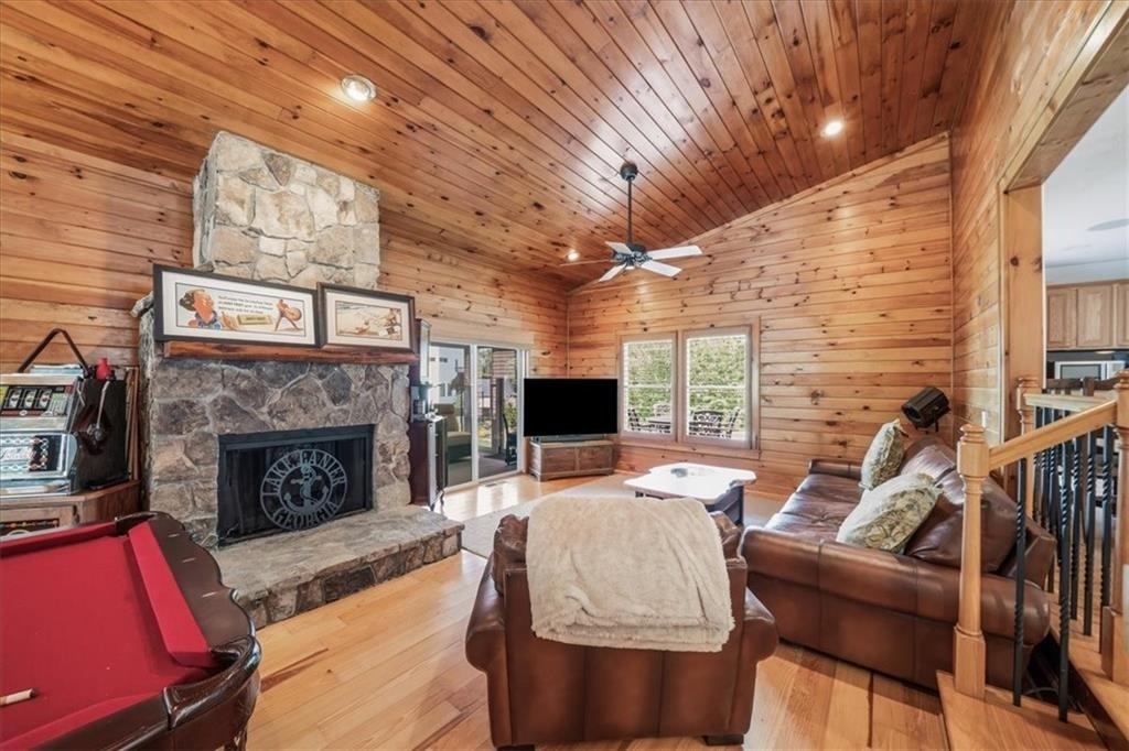 6340 Reives Road - Photo 4