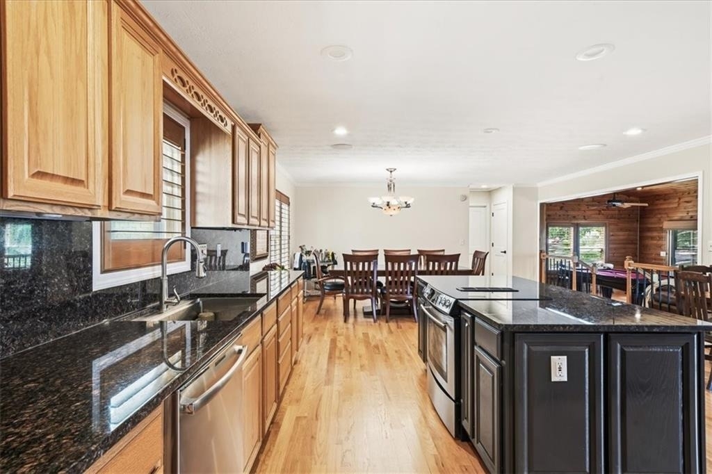 6340 Reives Road - Photo 10