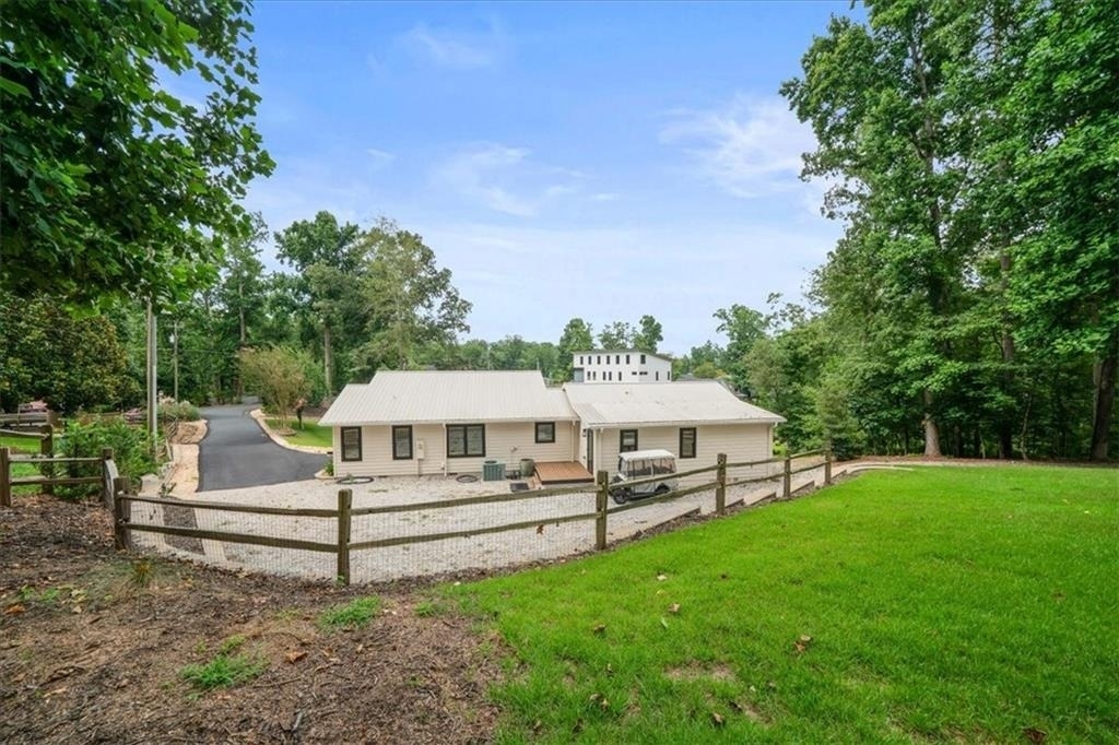 6340 Reives Road - Photo 27