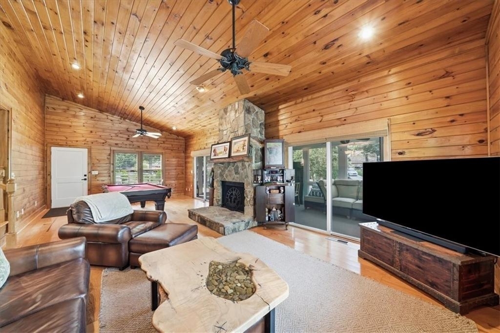 6340 Reives Road - Photo 1
