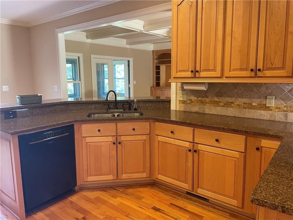 6030 Matt Highway - Photo 10
