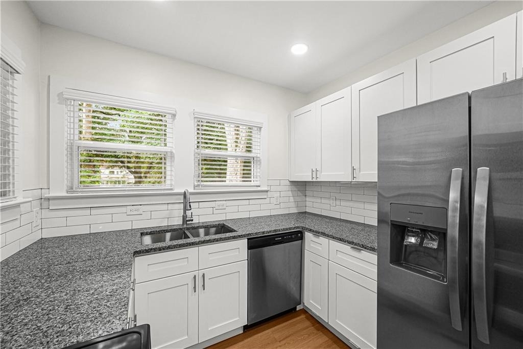 5383 Tilly Mill Road - Photo 12