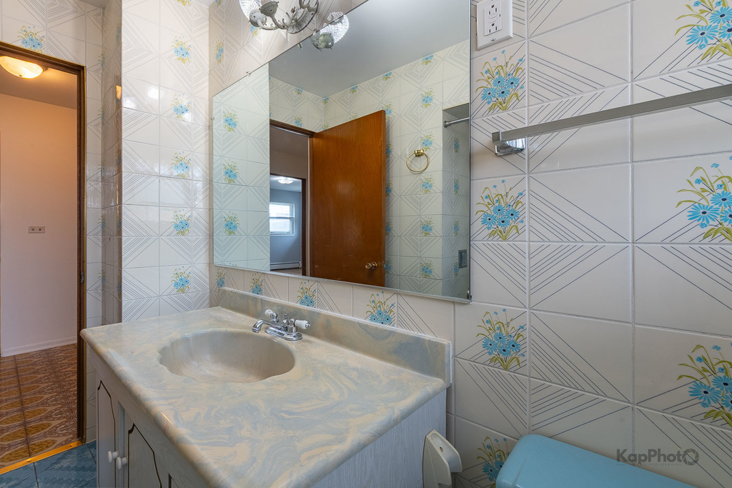 8417 W Berwyn Avenue - Photo 24