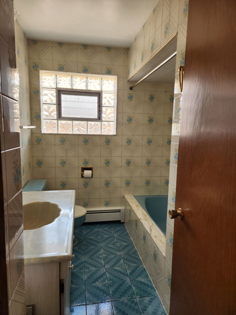 8417 W Berwyn Avenue - Photo 16