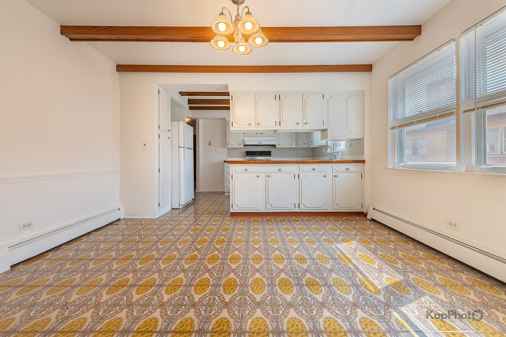 8417 W Berwyn Avenue - Photo 4