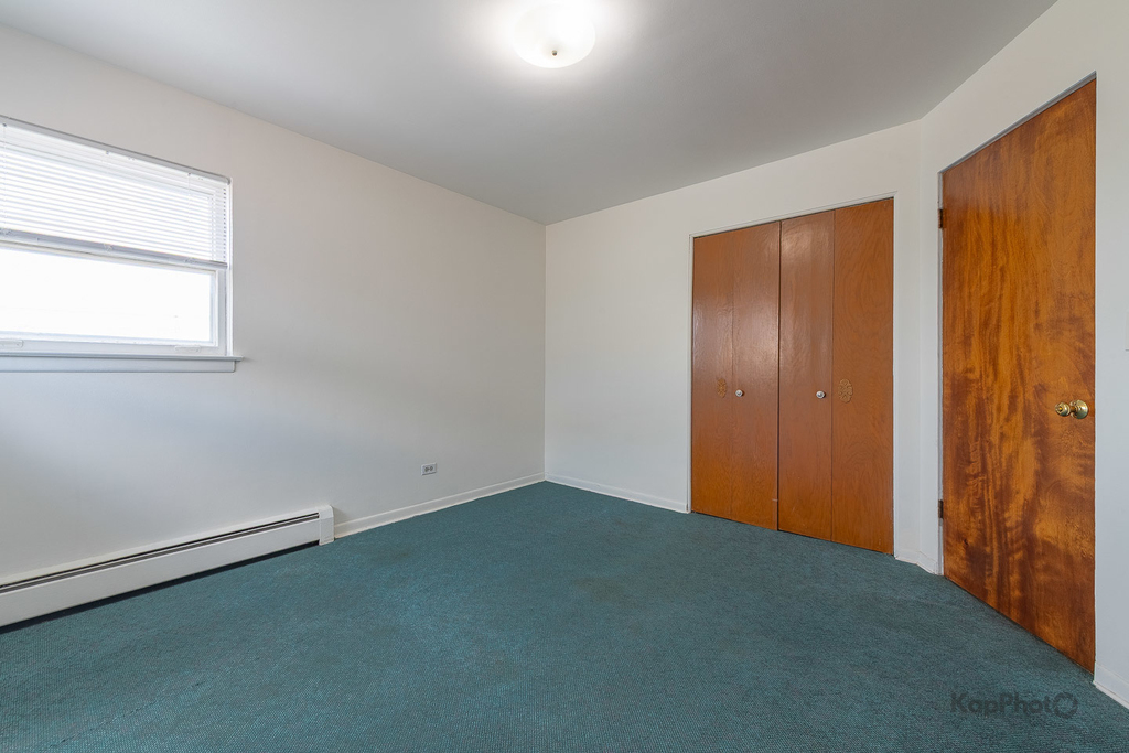 8417 W Berwyn Avenue - Photo 21