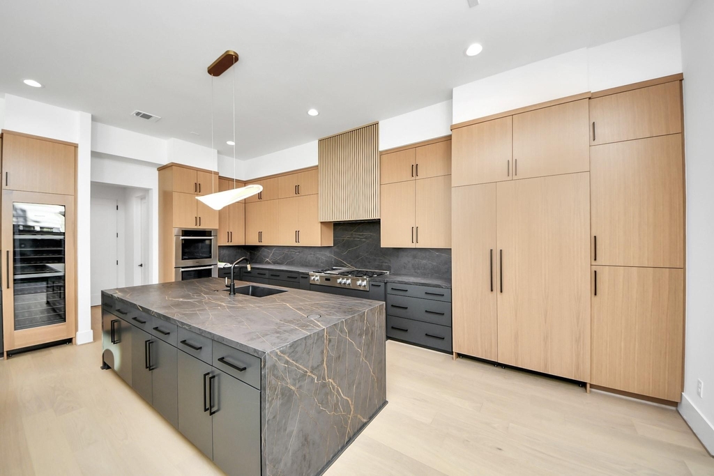 2232 Swift Boulevard - Photo 12