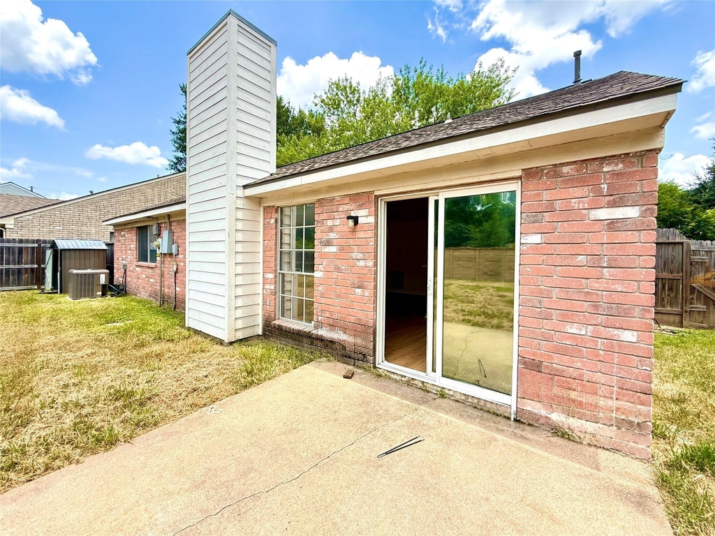 9631 Secretariat Drive - Photo 21