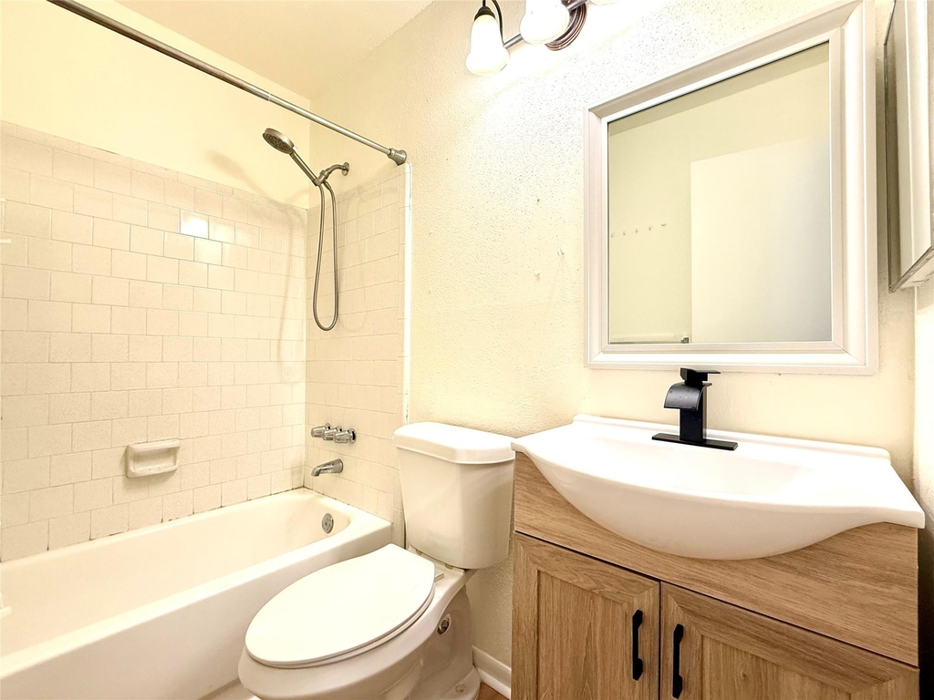 9631 Secretariat Drive - Photo 20