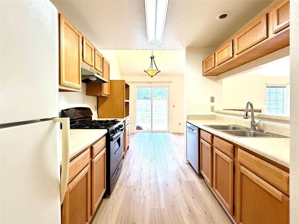 9631 Secretariat Drive - Photo 10