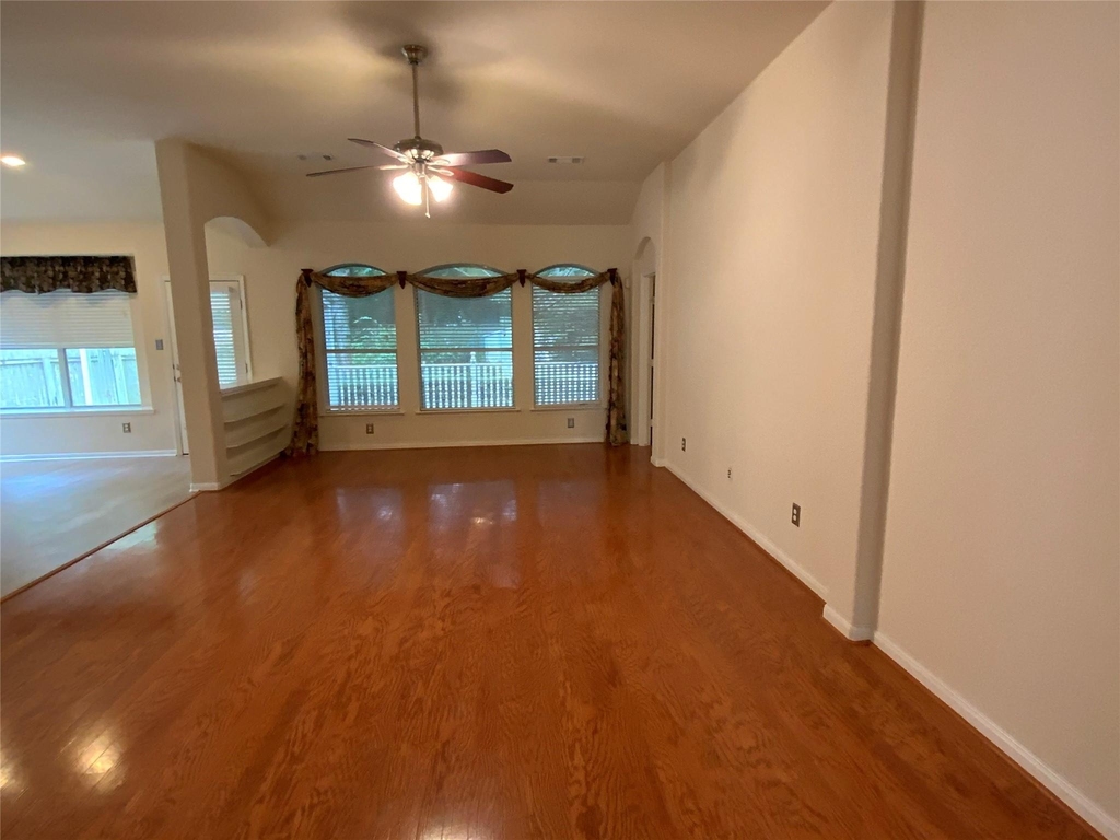 118 W Russet Grove Circle - Photo 9
