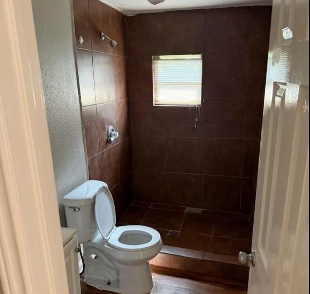 7805 Woodlyn Road - Photo 9