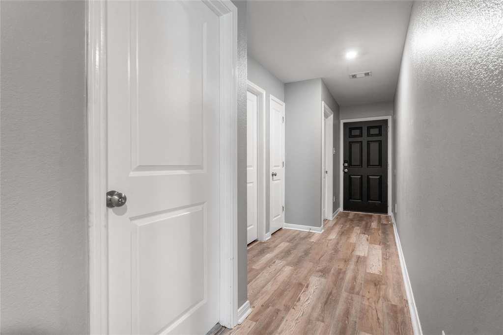 15638 Del Norte Drive - Photo 5