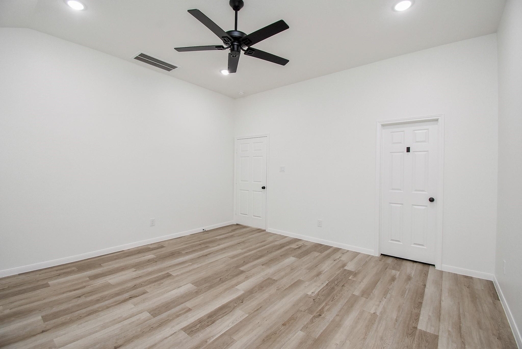 2139 Counter Point Drive - Photo 26