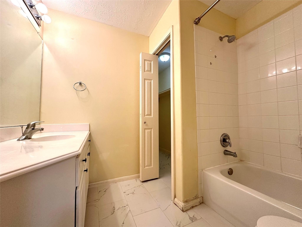 2710 Grants Lake Boulevard - Photo 19