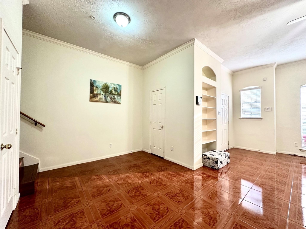 2710 Grants Lake Boulevard - Photo 5