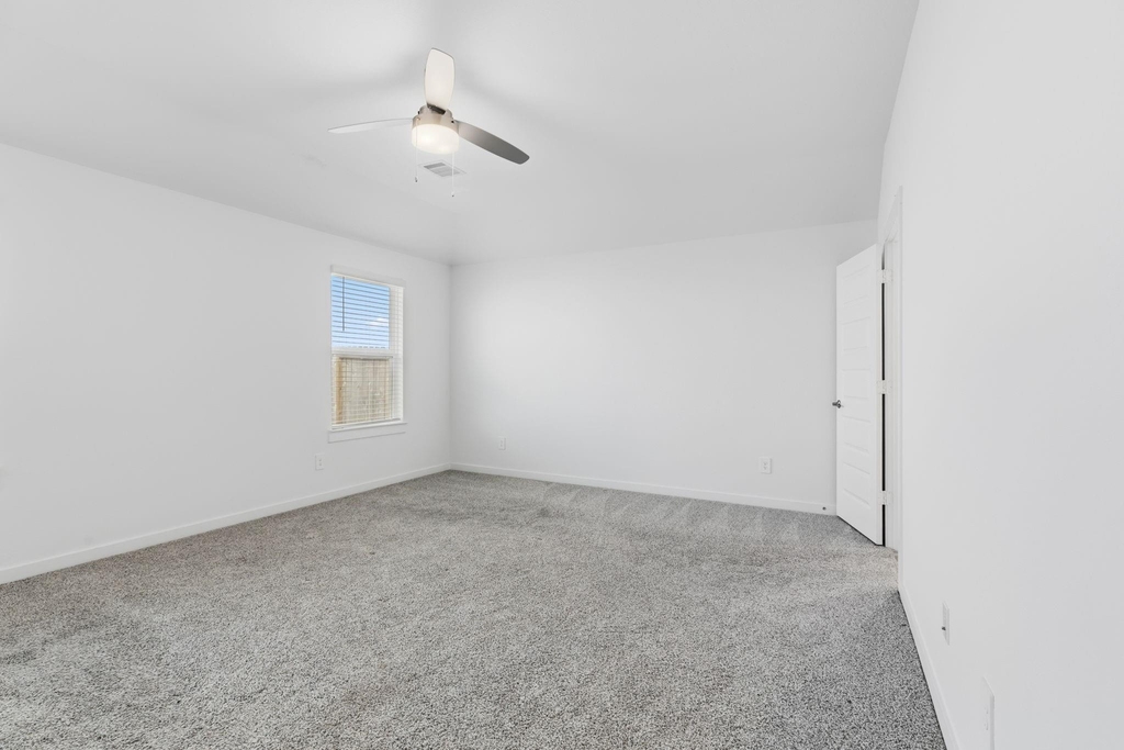 31514 Avebury Lake Lane - Photo 25