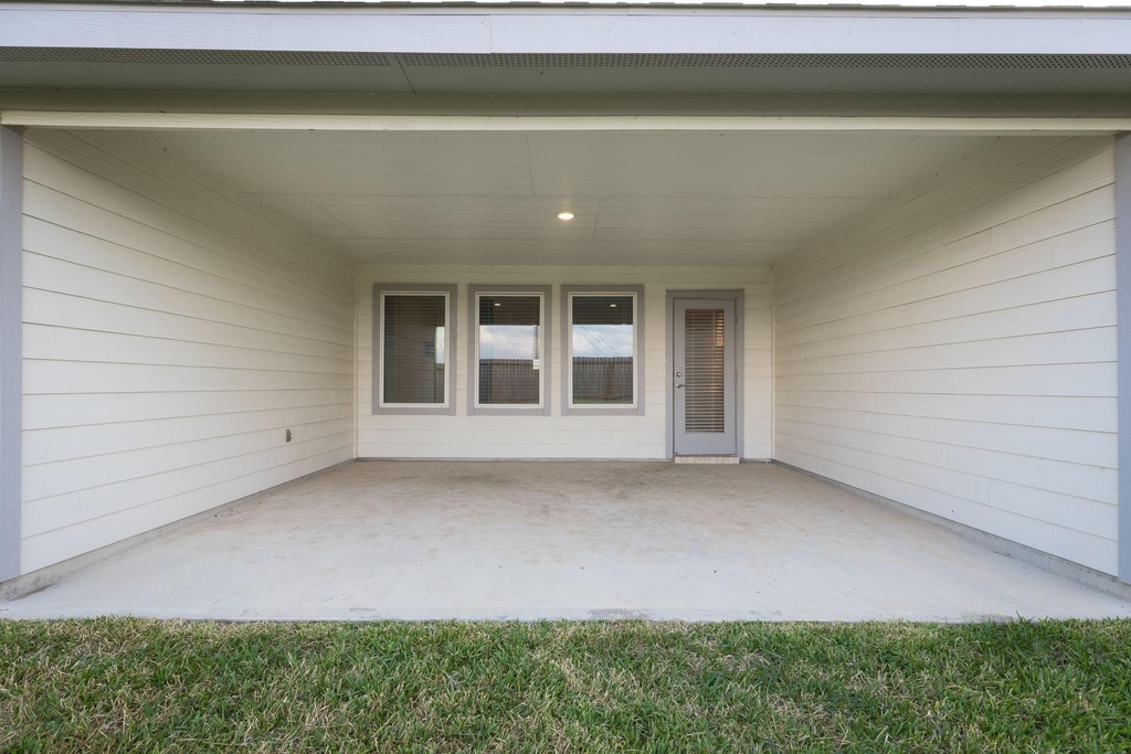 31514 Avebury Lake Lane - Photo 38