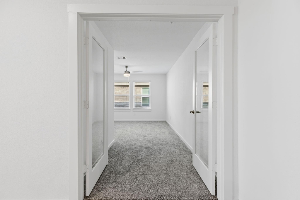 31514 Avebury Lake Lane - Photo 29