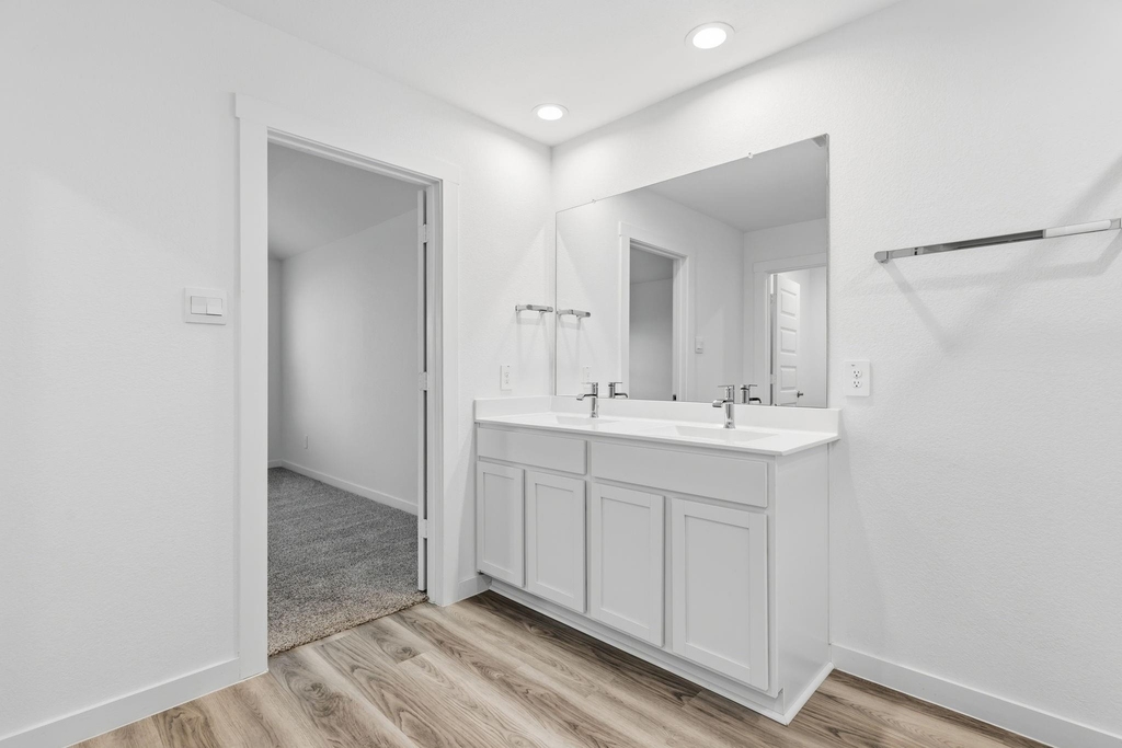 31514 Avebury Lake Lane - Photo 16