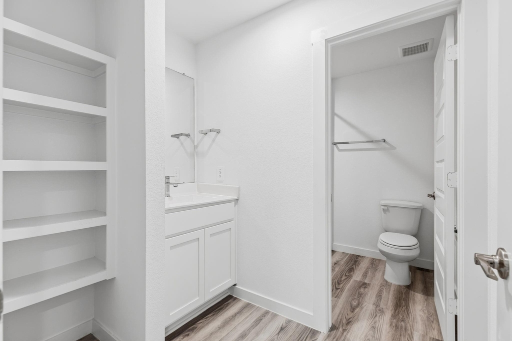 31514 Avebury Lake Lane - Photo 10