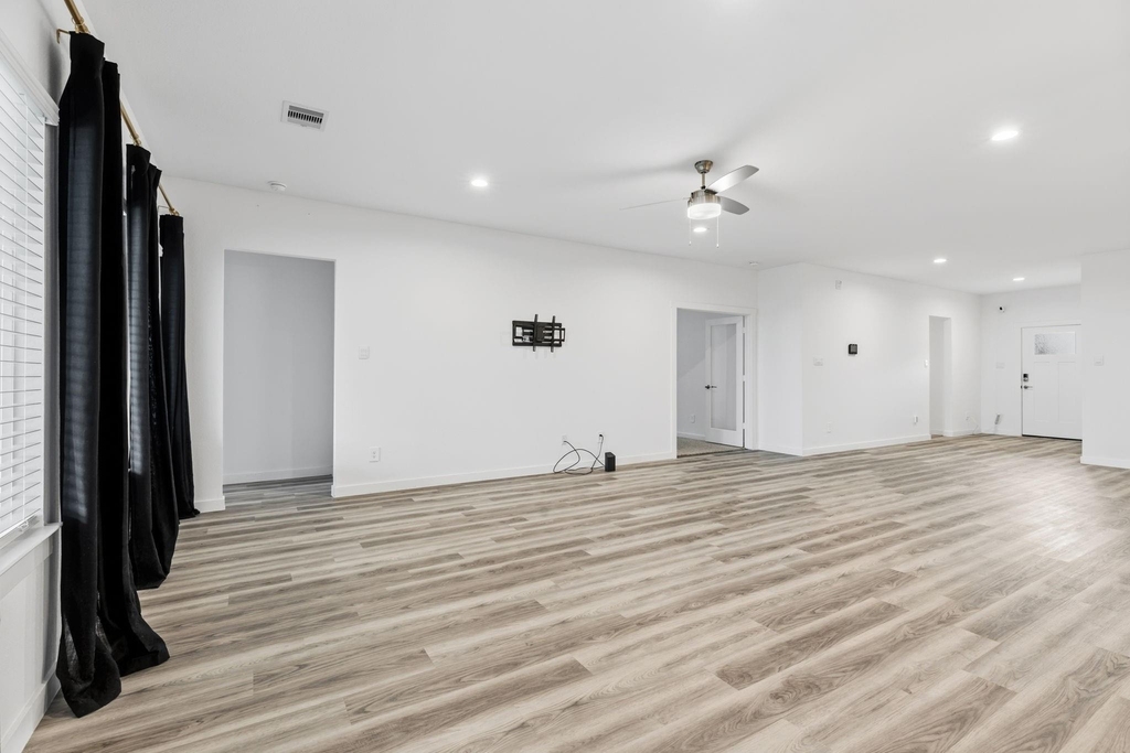 31514 Avebury Lake Lane - Photo 32
