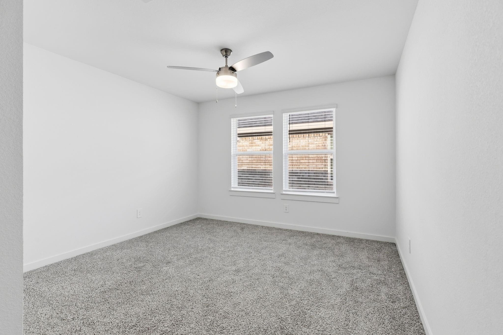 31514 Avebury Lake Lane - Photo 28
