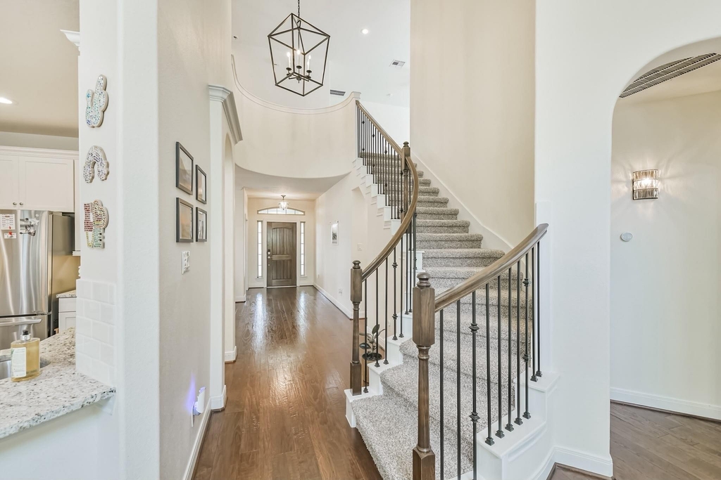 6 S Wheatleigh Drive - Photo 12