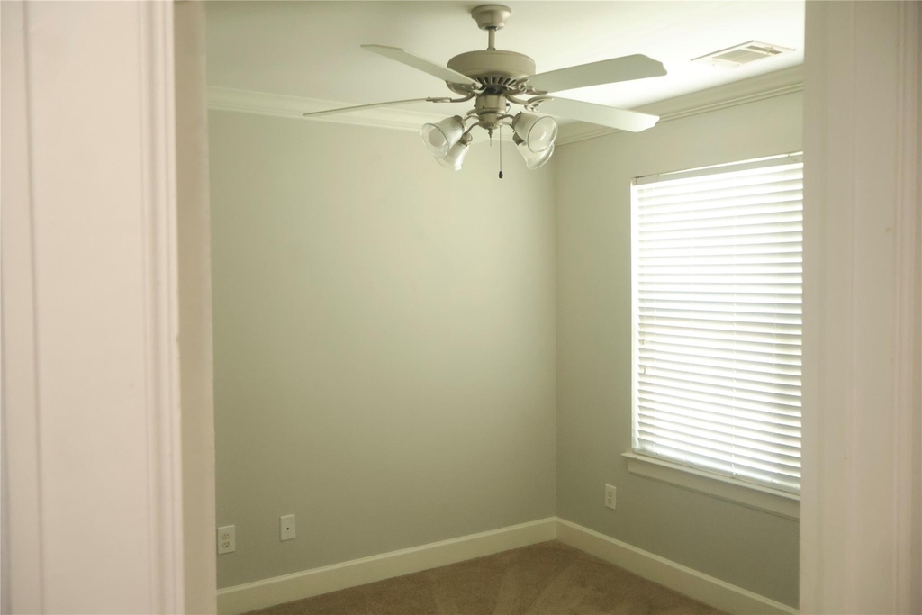 5951 S Loop E - Photo 13