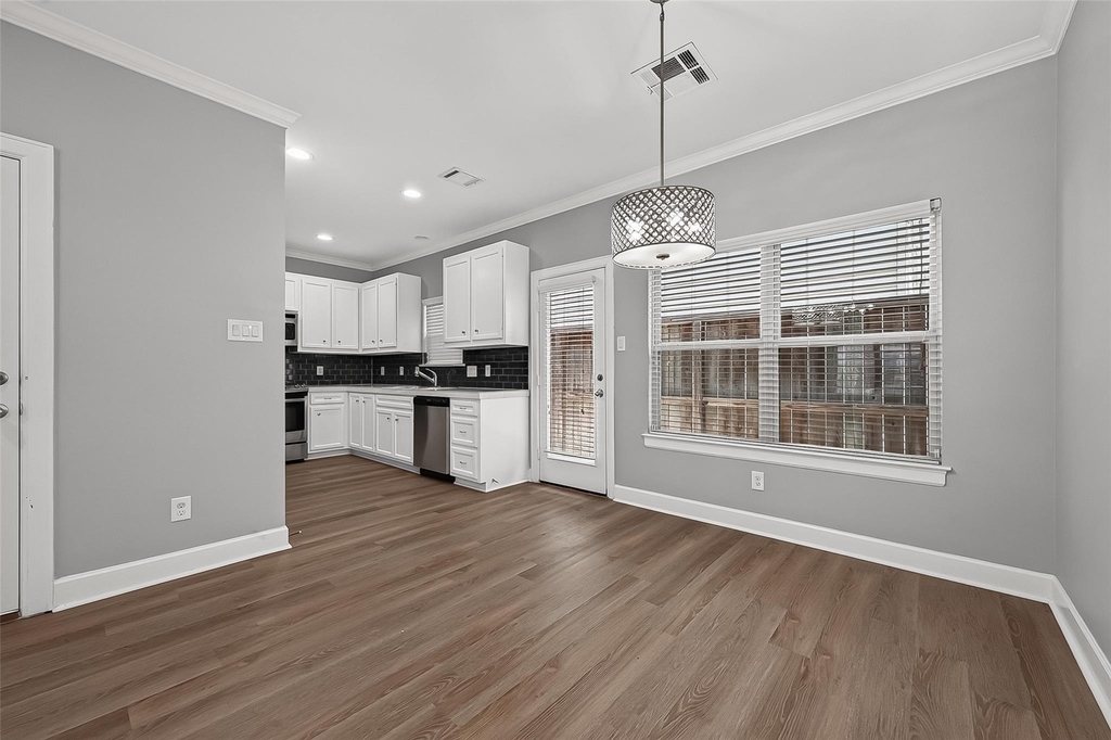 5951 S Loop E - Photo 28