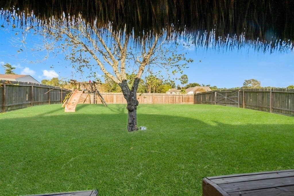 25910 Oakridge Forest Lane - Photo 3