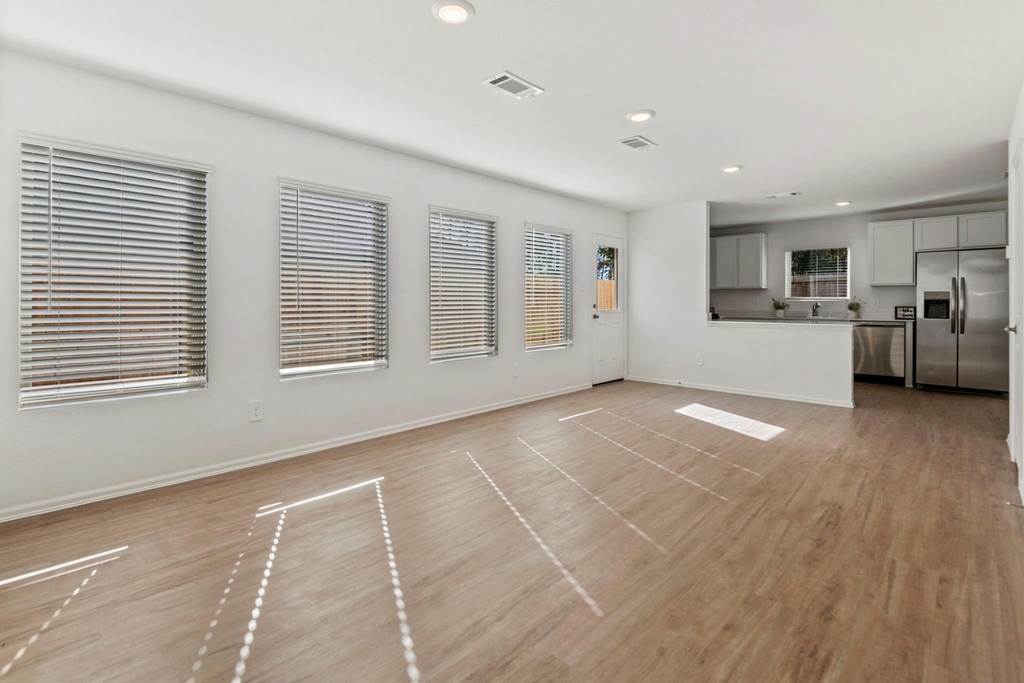 17194 Quaking Aspen Lane - Photo 7