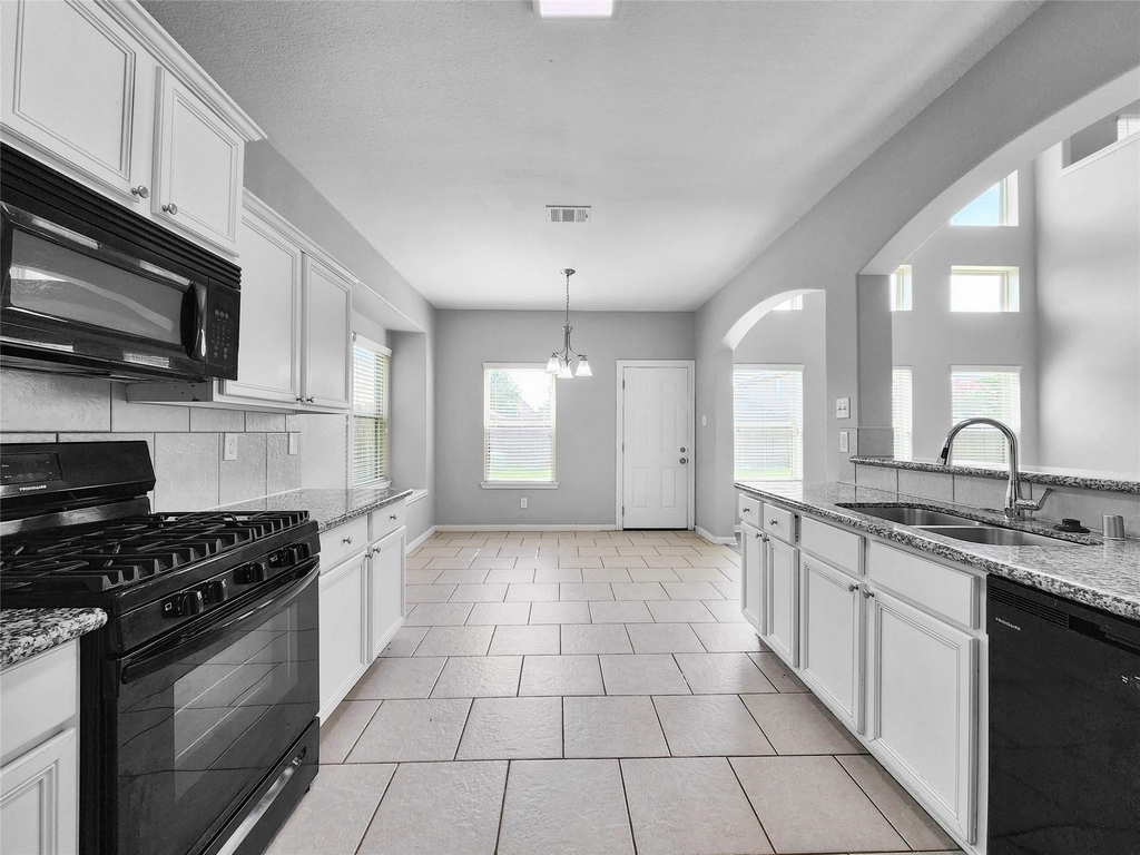 15126 Sequoia Meadow Court - Photo 7