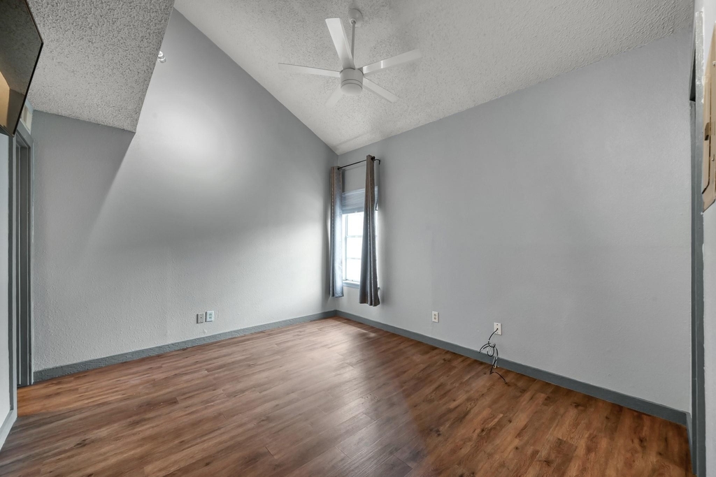 12900 Walden Road - Photo 9