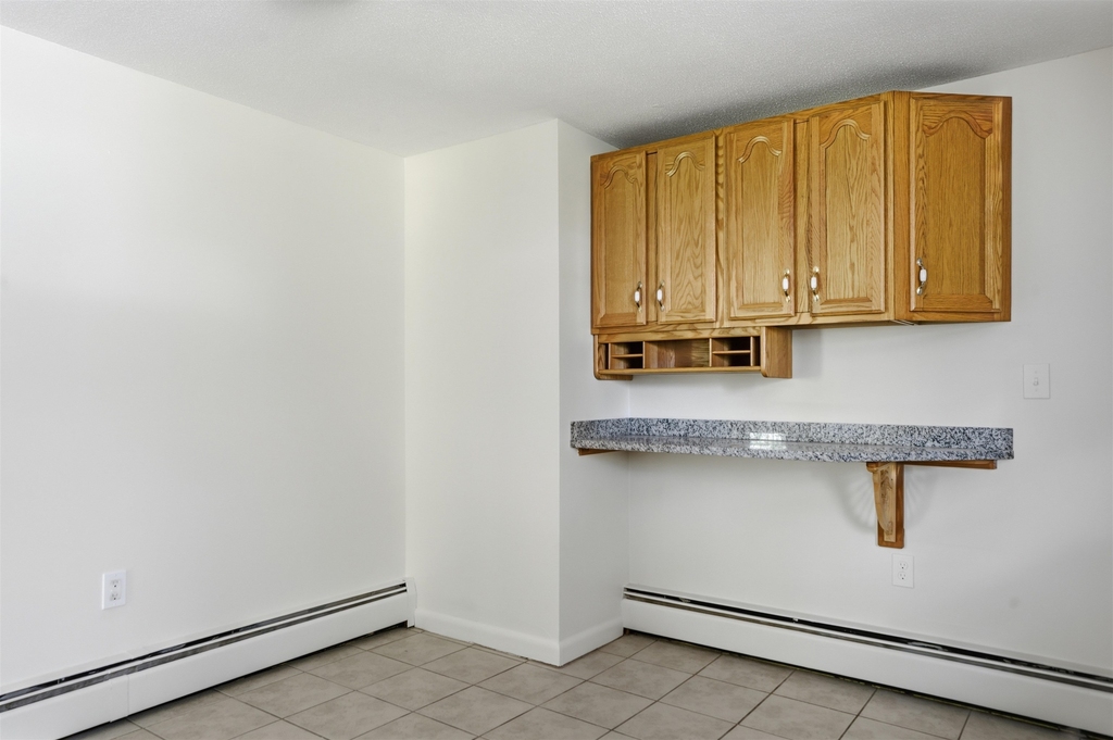289 Derry - Photo 5