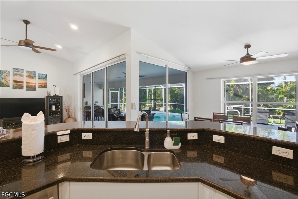 1623 Sw 43rd Lane - Photo 43