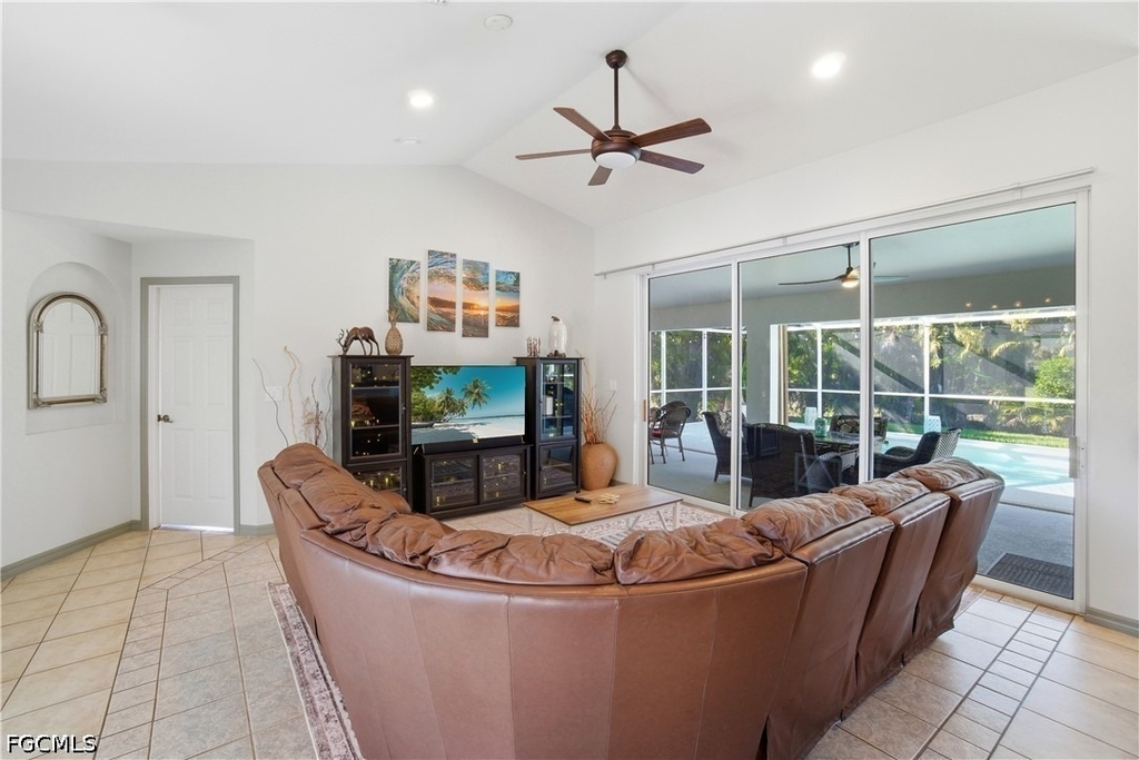 1623 Sw 43rd Lane - Photo 8