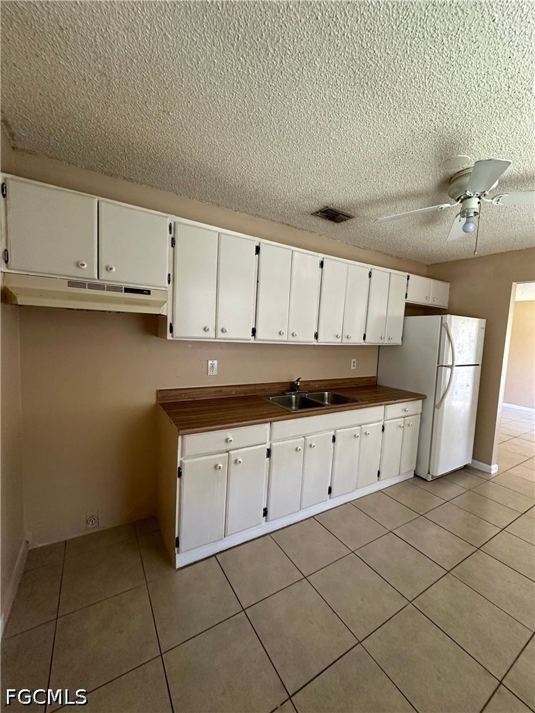 4425 Ruthann Court - Photo 8