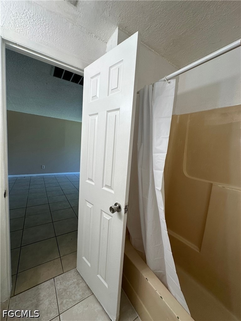 4425 Ruthann Court - Photo 18