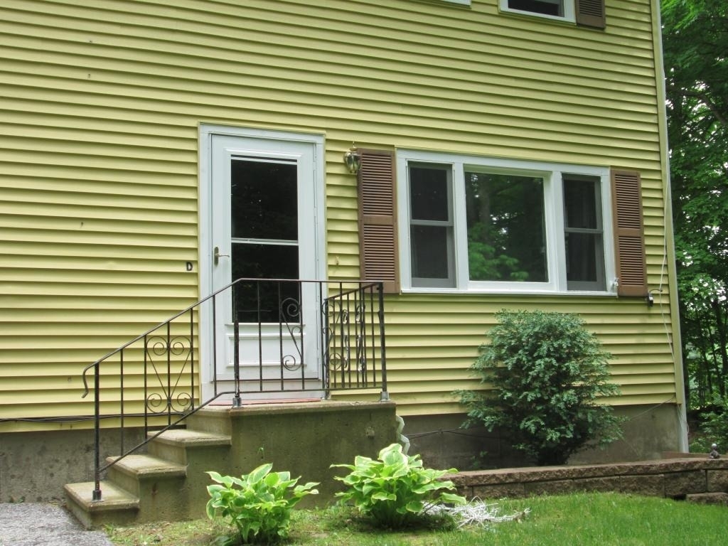 26 Twist Hill - Photo 1