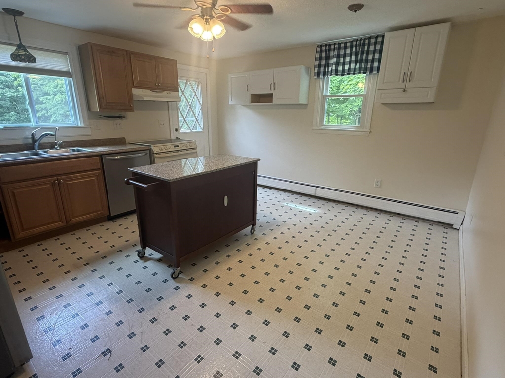 26 Twist Hill - Photo 4