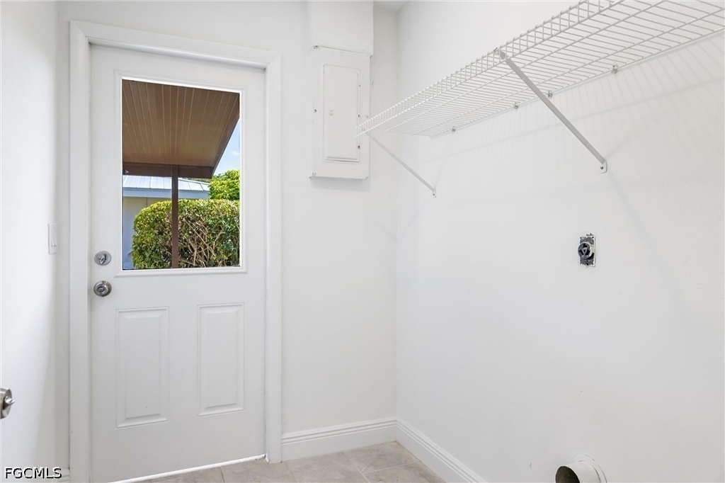 1003 April Lane - Photo 22