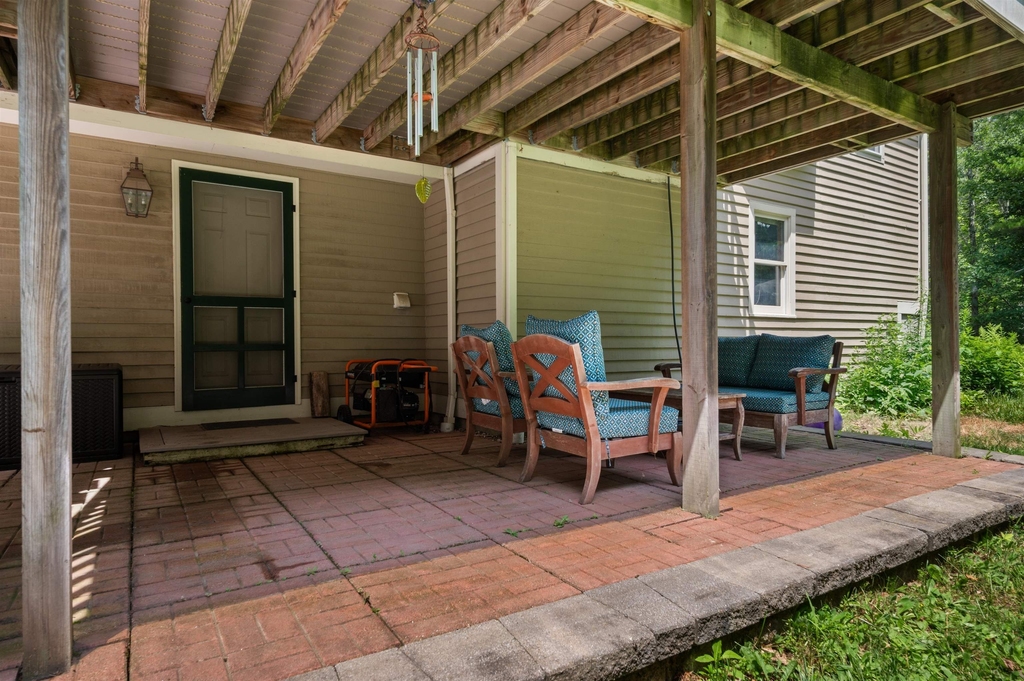 16 Lamington Hill - Photo 40