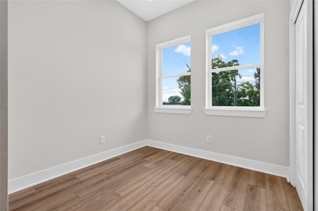 4822 Creekmont Drive - Photo 14