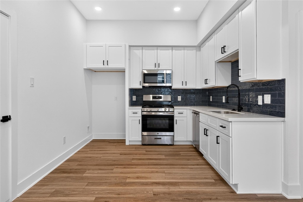 4822 Creekmont Drive - Photo 4