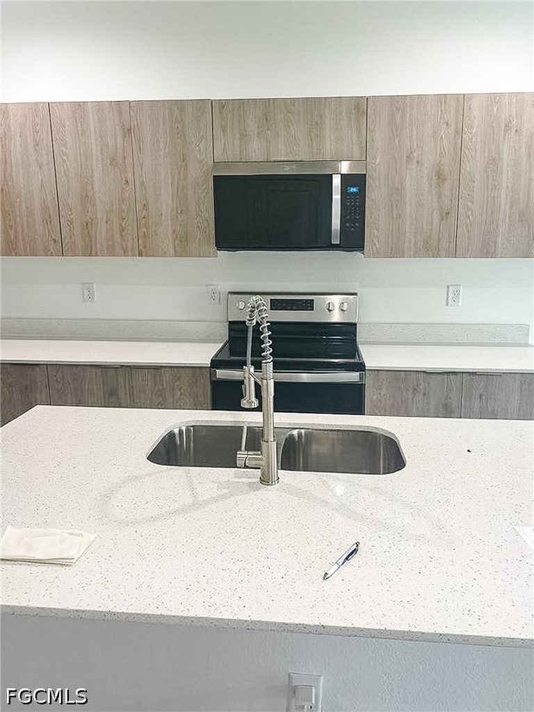 1266 Milwaukee Boulevard - Photo 4