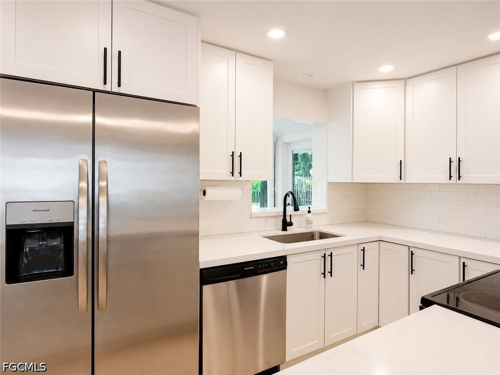 4021 Se 3rd Avenue - Photo 8